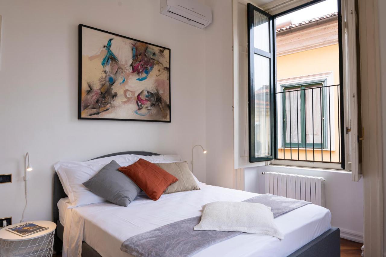 Bella Domus Suites Salerno Esterno foto